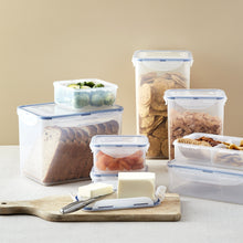 Load image into Gallery viewer, Lock &amp; Lock Square Water Tight Food Container, Short (3.6-Cup) (5065368928387)
