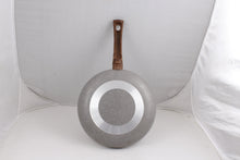 Load image into Gallery viewer, Krav Non stick fry pan - 26 cm (Induction friendly) (5065322201219)
